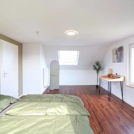 Velura Stilvoll Лауффен-ам-Неккар